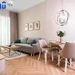 Nad Zatoka Premium Z Widokiem Na Jezioro By Rent4you 3*
